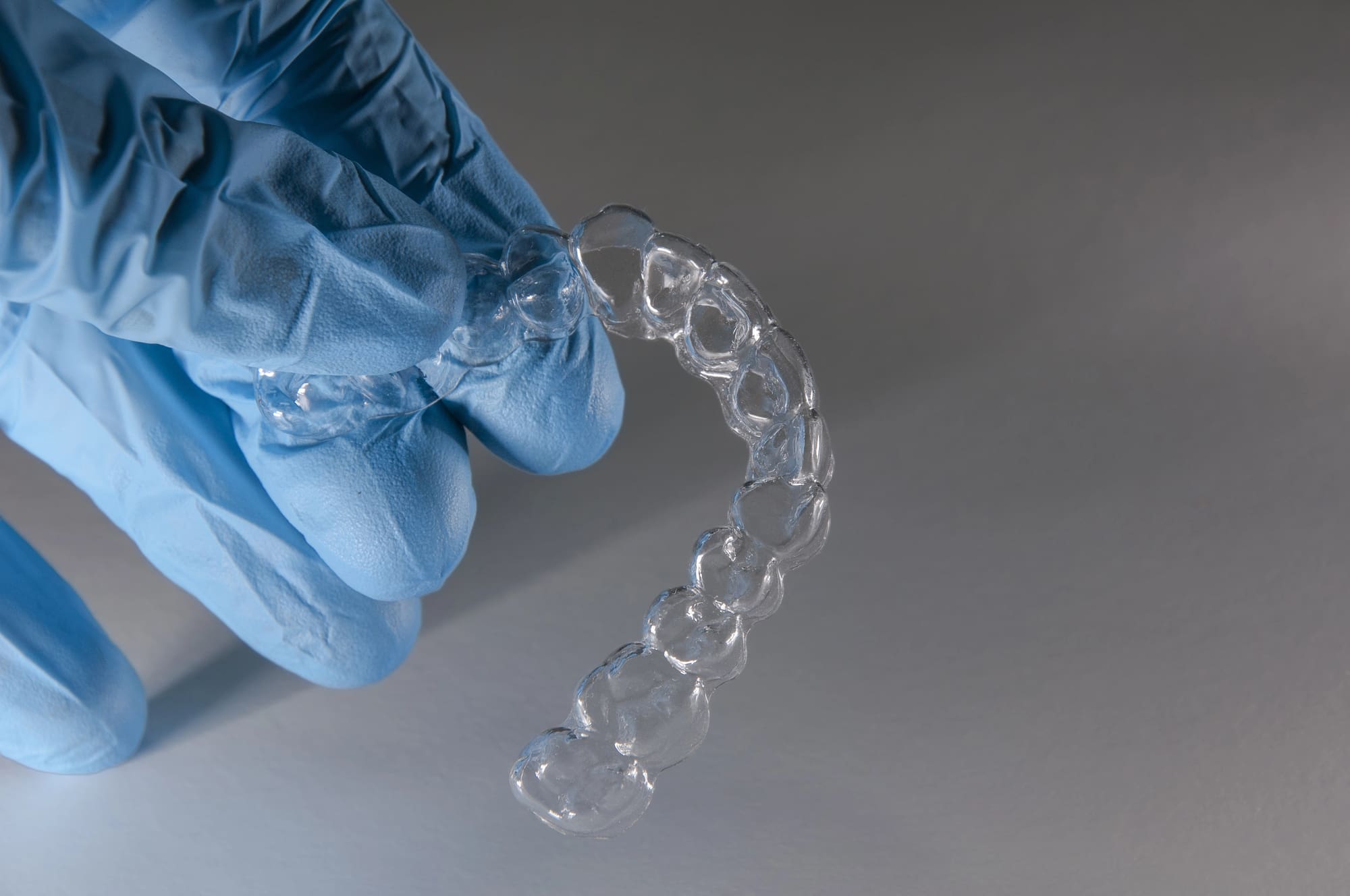 Best Invisalign Dentist Near Me: How to Find the Right Provider for Your Smile